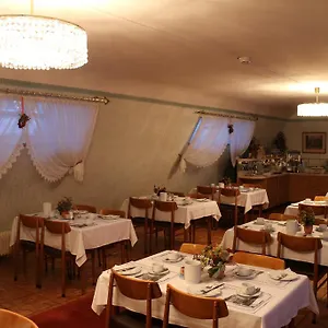 https://schweizerhof.vienna-besthotels.com